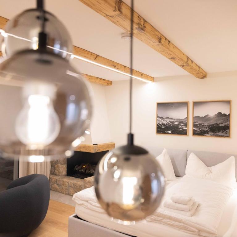 New Premium Studio with eFireplace, Pool & Sauna - Studio mit Balkon - 4