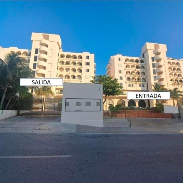 MARLIN TURQUESA DEPARTAMENTOs FRENTE AL MAR - Three-Bedroom Apartment with Water View - 7