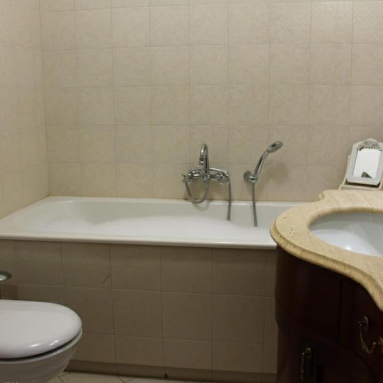Cavour Rooms - Double Room with Private Bathroom - 5