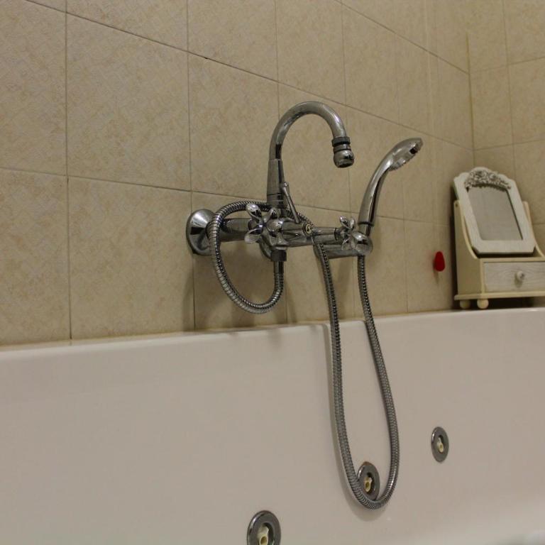 Cavour Rooms - Double Room with Private Bathroom - 6