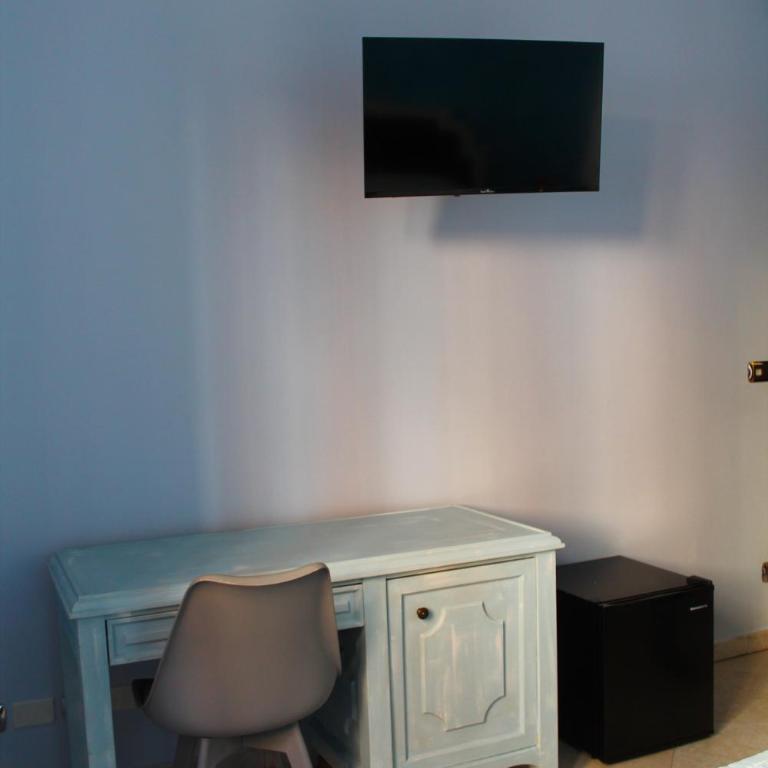Cavour Rooms - Double Room with Private Bathroom - 7