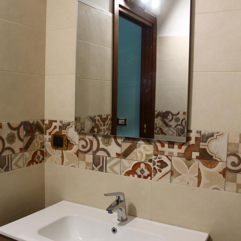 Cavour Rooms - Quadruple Room with Private Bathroom - 5
