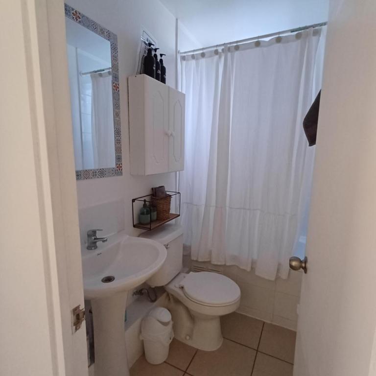 Departamento en Condominio Marina La Serena - Three-Bedroom Apartment - 14