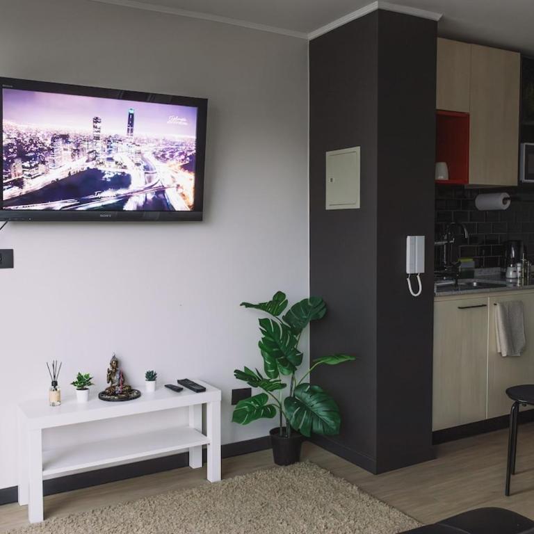 Moderno, acogedor y a pasos del Metro - One-Bedroom Apartment with Balcony and City View - 1