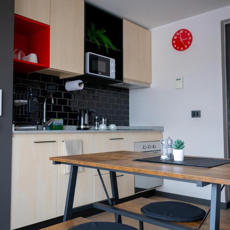 Moderno, acogedor y a pasos del Metro - One-Bedroom Apartment with Balcony and City View - 12