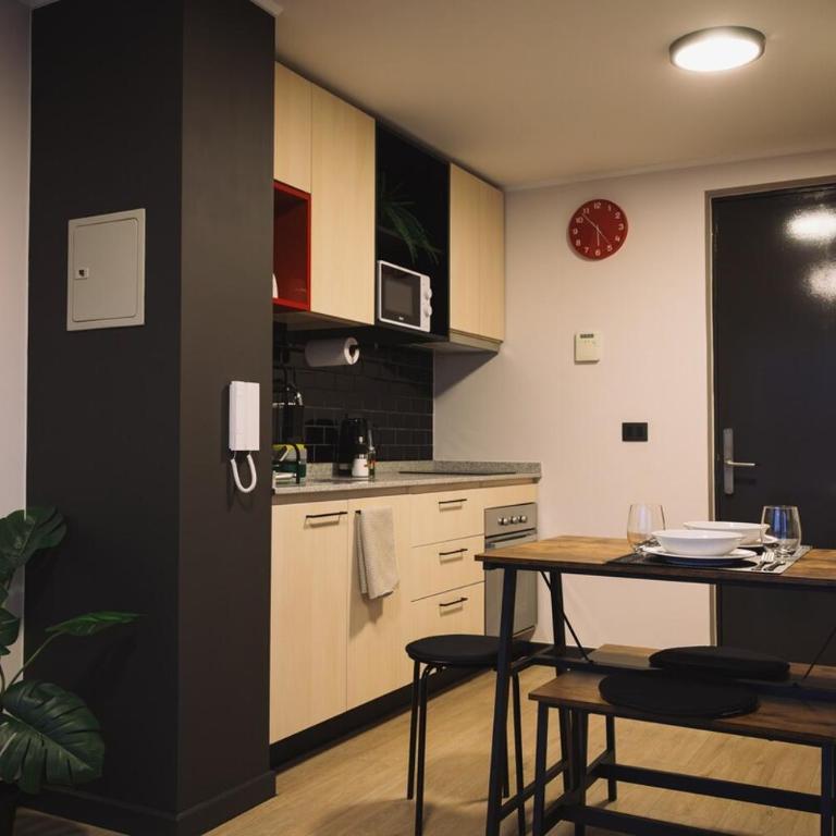 Moderno, acogedor y a pasos del Metro - One-Bedroom Apartment with Balcony and City View - 38