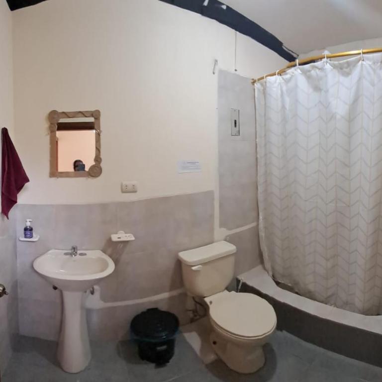 Suite confortable y acogedora 1 hab 3 personas - One-Bedroom Apartment - 12