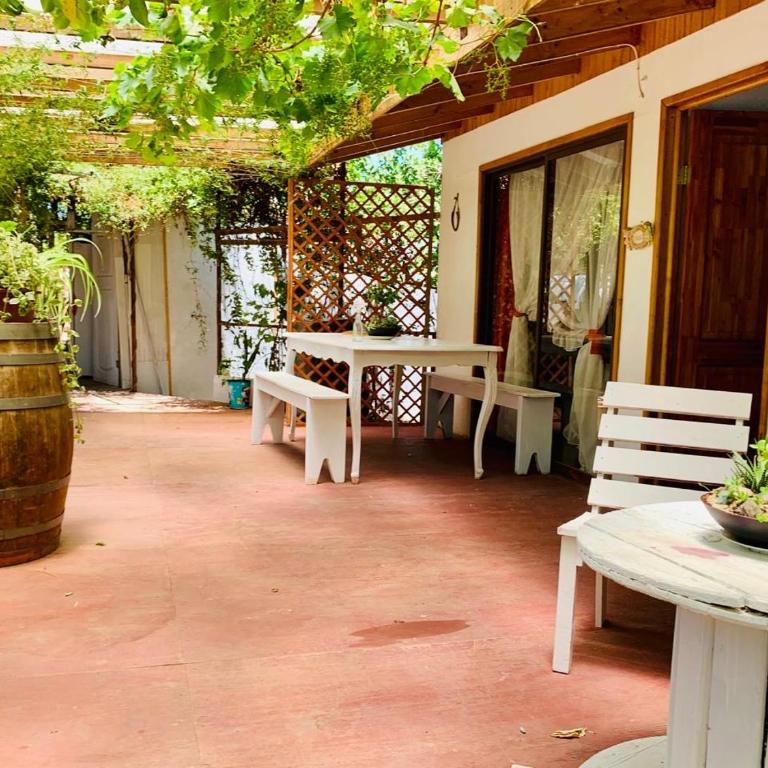 Cabaña con Patio y Árboles - One-Bedroom House - 18