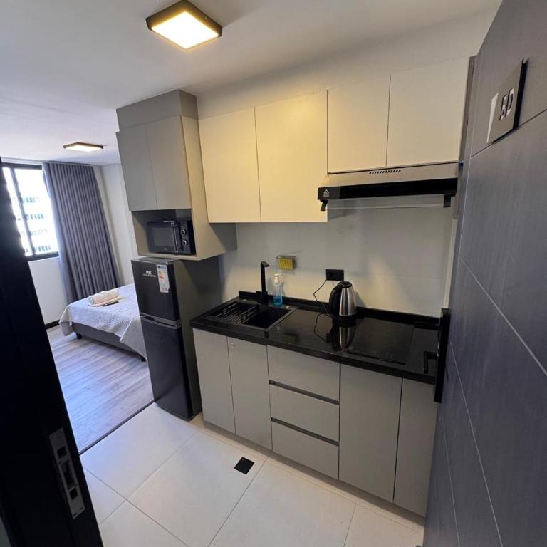 Moderno, centrico, wifi y zona de trabajo - One-Bedroom Apartment - 12