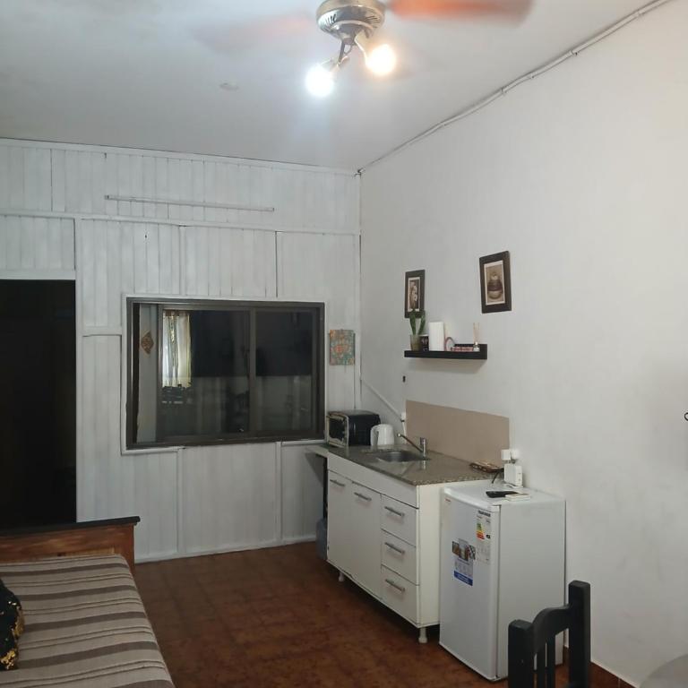 Cálido y Sencillo Monoambiente a 100 m Estación SF - One-Bedroom Apartment - 4