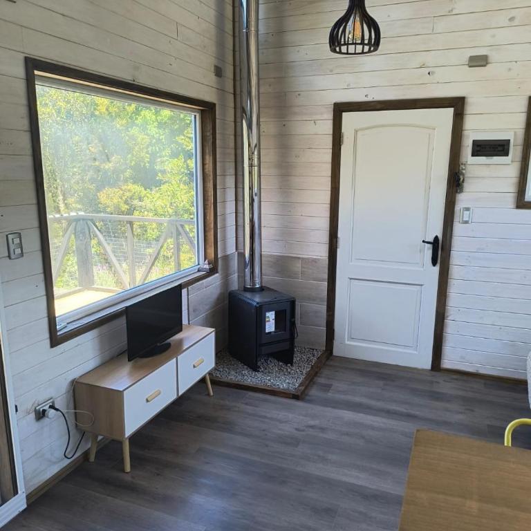 Tiny House rodeada de bosque nativo - One-Bedroom House - 6