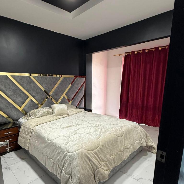 Jeanael suites 2 - Two-Bedroom Apartment - 6