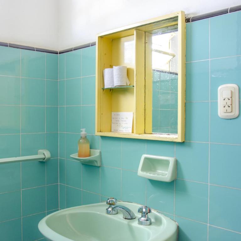 Hospedaje Jazmin Cosquín - Habitación Triple con baño privado - 4