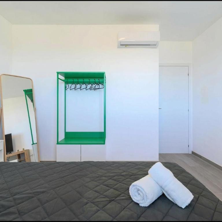 Fronte Mare House - 10 min to Airport - Netflix - Casa con 2 Camere da Letto - 7