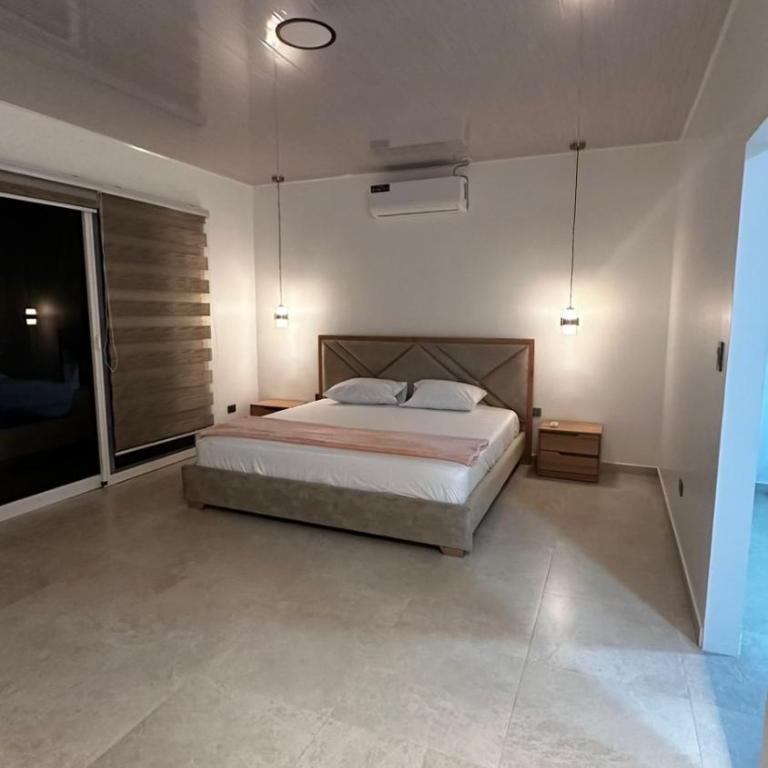 Suite Rosedelco - One-Bedroom Apartment - 1
