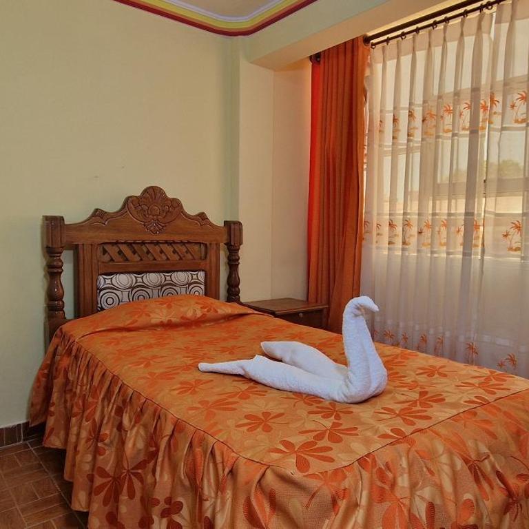 Hotel Puesta de Sol - Single Room with Shared Bathroom - 2