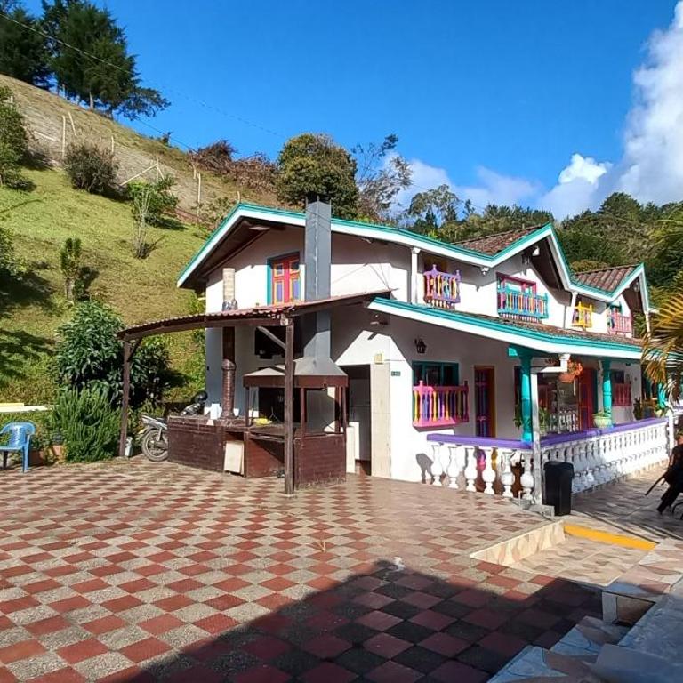 Finca y Chalet MA - Seven-Bedroom House - 14