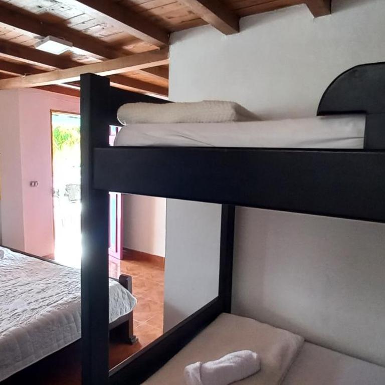 Finca y Chalet MA - Seven-Bedroom House - 25
