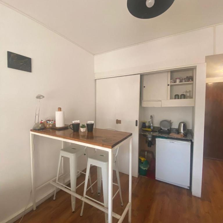 Estudio Piso 14 Tower seguridad 24 hs a 500 mts Obelisco - Apartamento de 1 dormitorio - 8