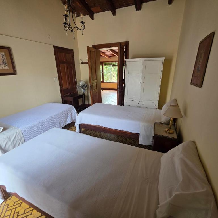 Posada De La Plaza - Two-Bedroom Apartment (4 Adults) - 8