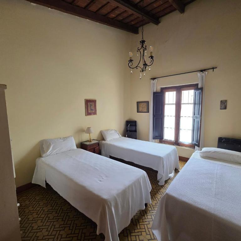 Posada De La Plaza - Two-Bedroom Apartment (4 Adults) - 17