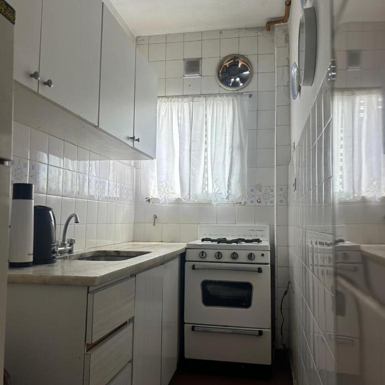 Luminoso departamento céntrico para 4 personas 2 amb - One-Bedroom Apartment - 8
