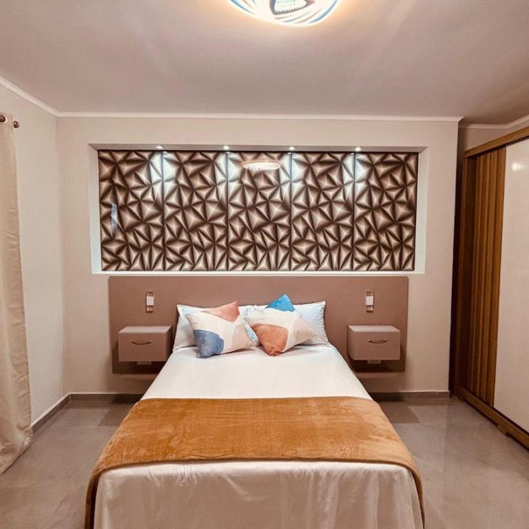 Luxury Apart - One-Bedroom Apartment - 9