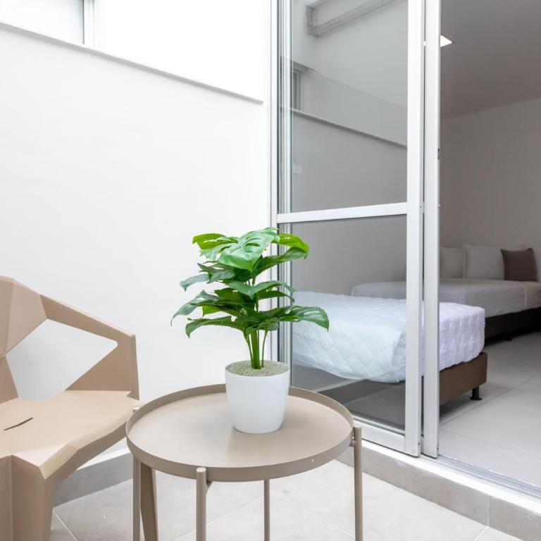 Edificio Plaza U Wellness - Superior Triple Room - 9
