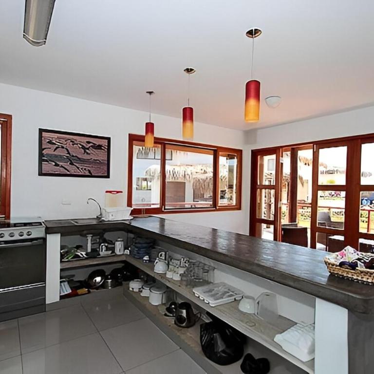 Casa Arena y Mar - Four-Bedroom House - 26