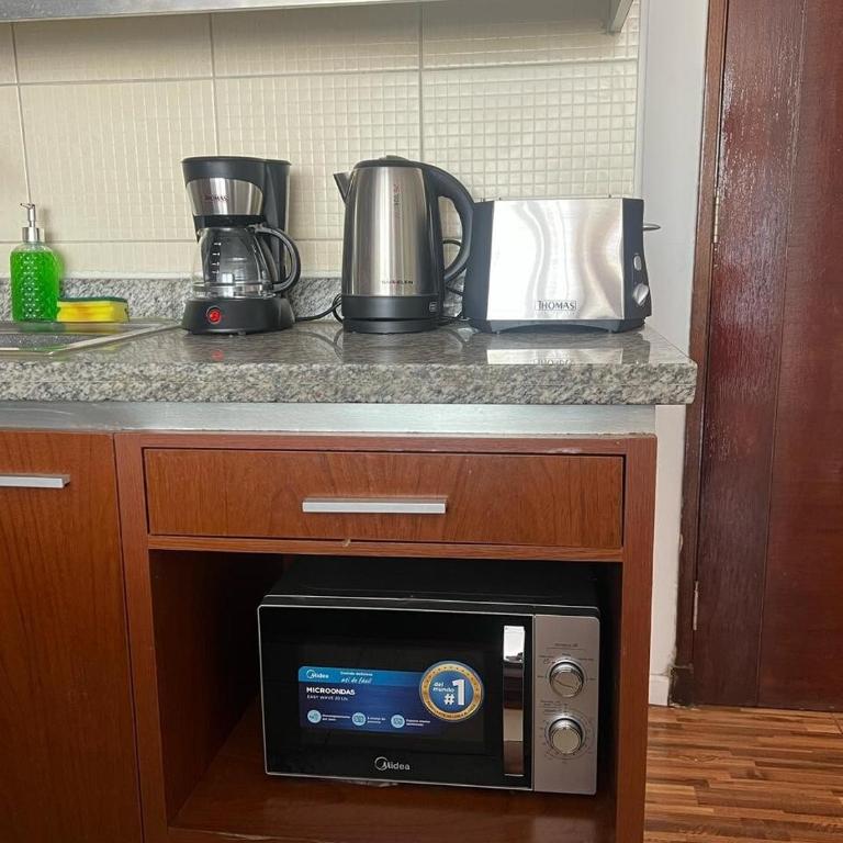 Depto céntrico, ideal para turismo y negocios - Two-Bedroom Apartment - 5