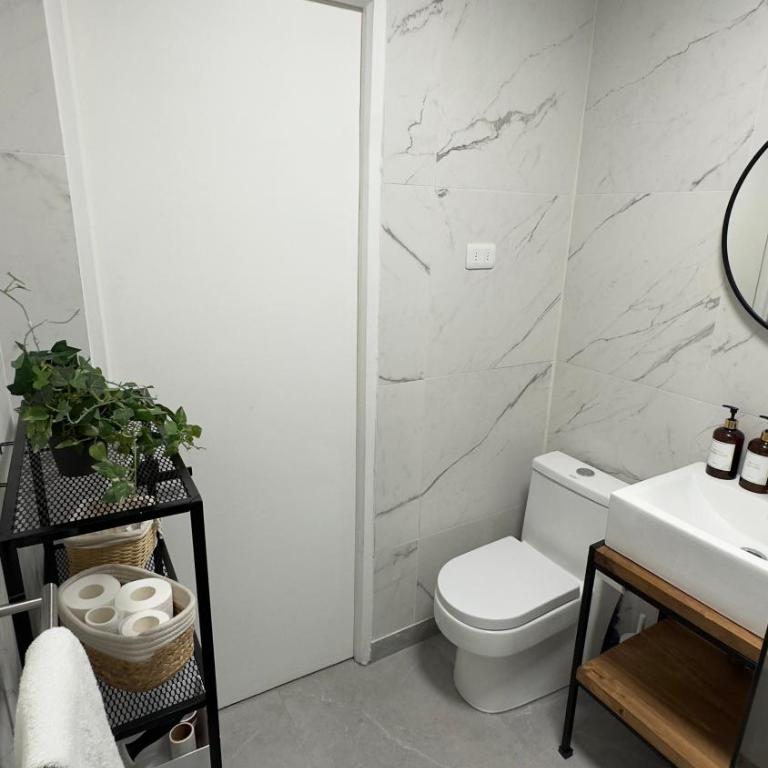 Nuevo departamento frente al Costanera Center - Two-Bedroom Apartment - 10