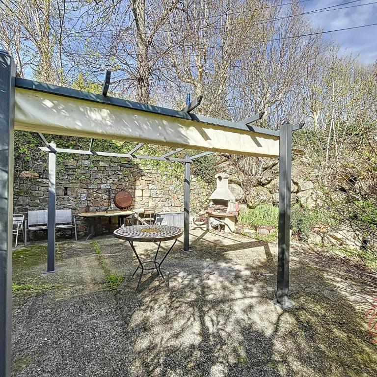 Charmant T2 avec terrasse Sud, parking, WiFi, animaux acceptés - proche thermes et centre Lamalou - FR-1-451-192 - Apartment mit 1 Schlafzimmer - 23