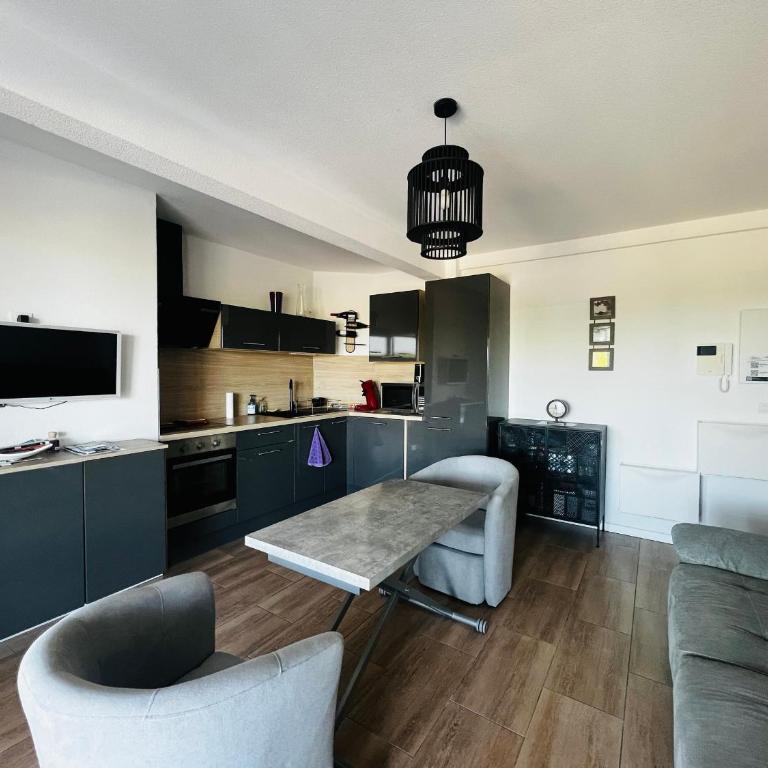 Appartement T3 à Argelès-sur-Mer avec Parking et Climatisation - FR-1-309-422 - Appartement - 8