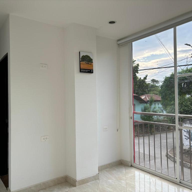 Hotel Oasis de la Tatacoa - King Room with Balcony - 6