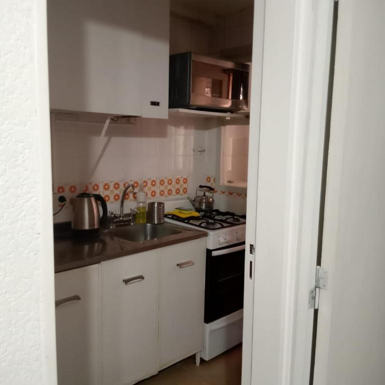 Departamento entero céntrico con balcón en Pinamar - Apartamento de 1 dormitorio - 9