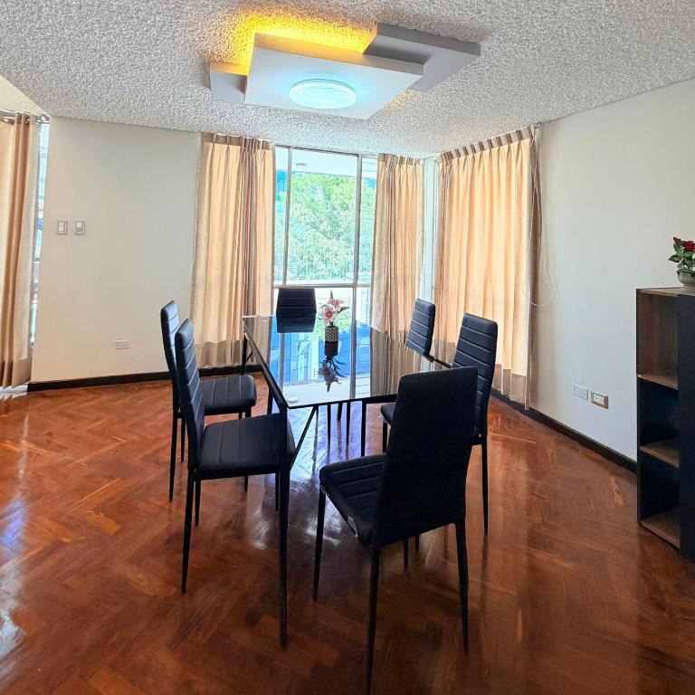 Dúplex céntrico y amplio, terraza cochera free - Apartamento - 2