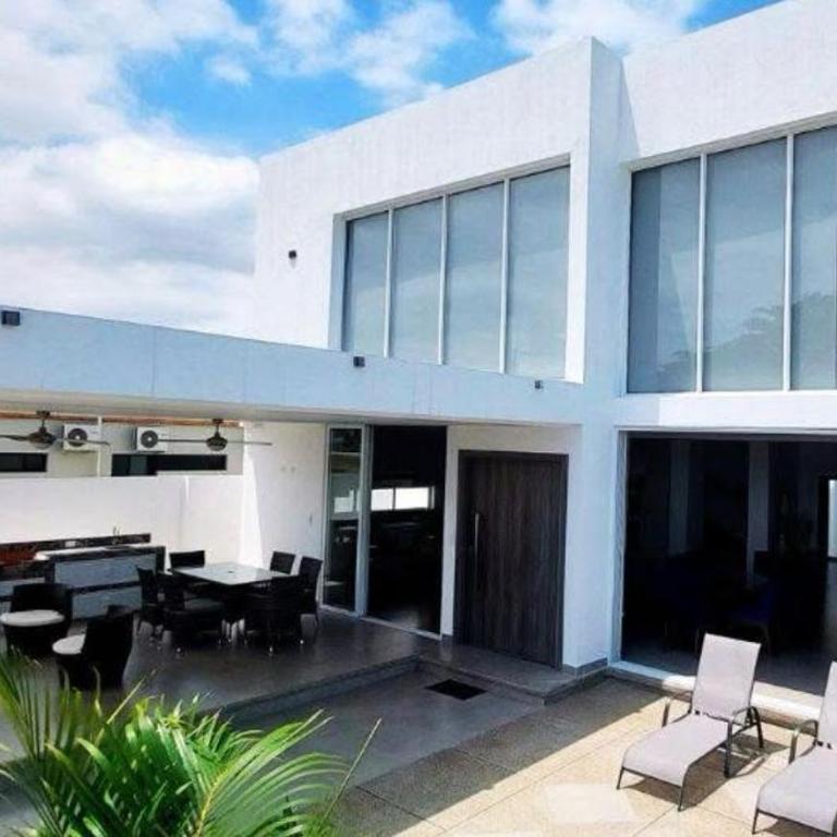 Lujosa casa salinas - Apartamento - 4