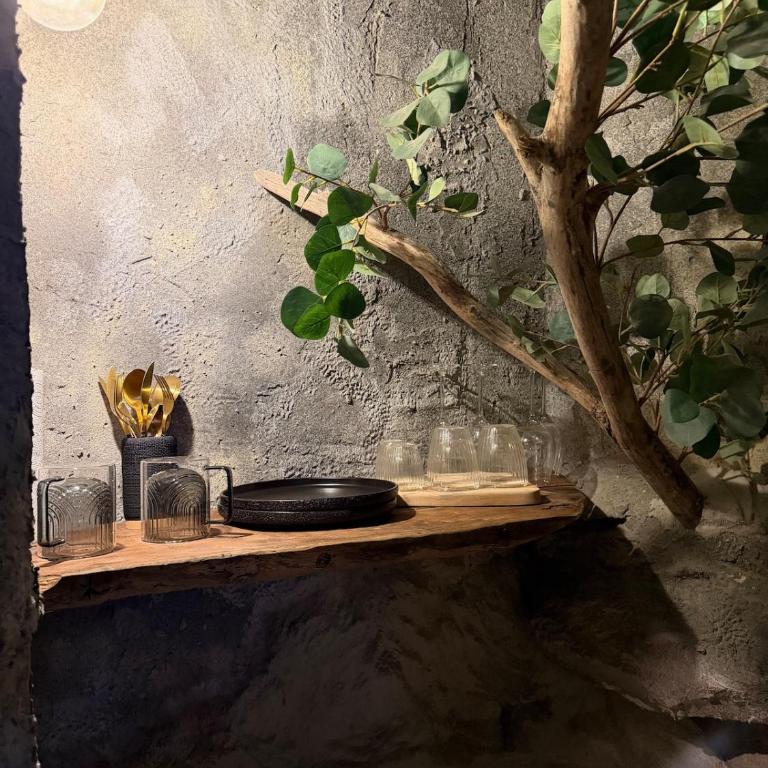 La love grotte immersion complète avec jacuzzi - Apartamento de 1 dormitorio - 9