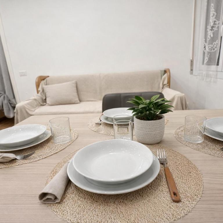 SANREMO - Affittasi Elvi Home, appartamento con aria condizionata centralissimo a pochissima distanza da Ariston, Casinò e dal mare - Appartamento - 2