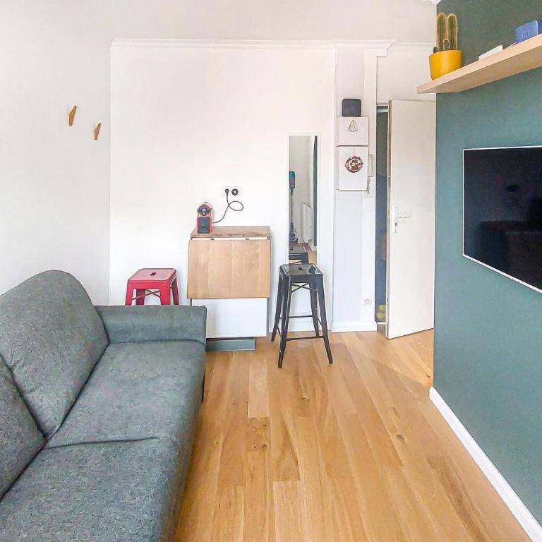 Studio En Plein Centre-Ville - Apartment - 6