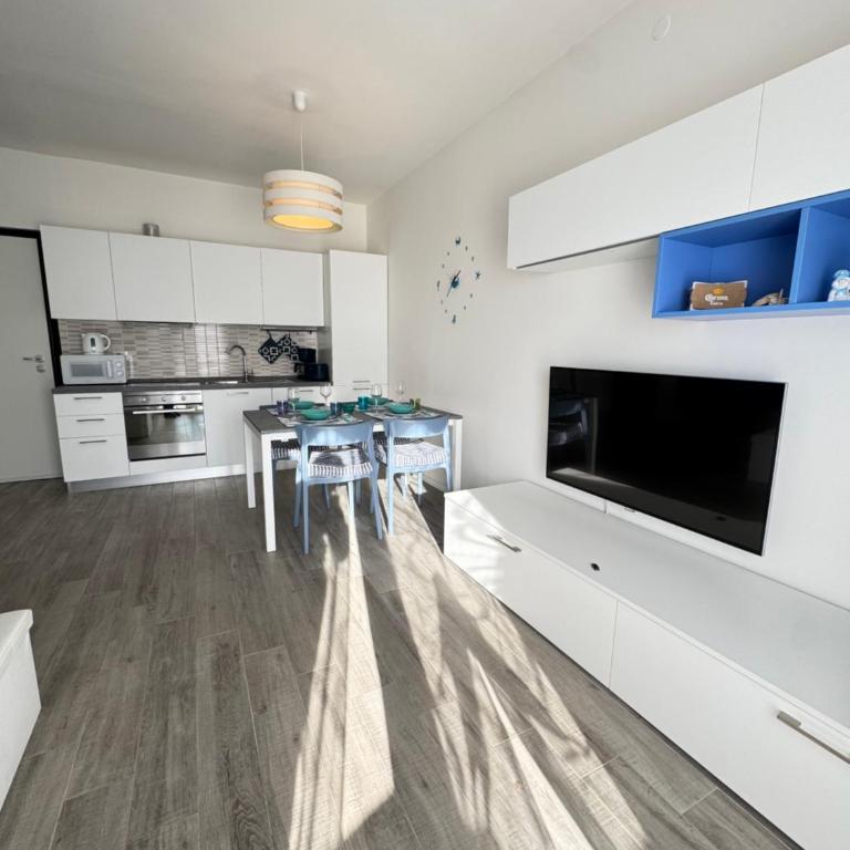 Appartamento Blu Benaco - Two-Bedroom Apartment - 5