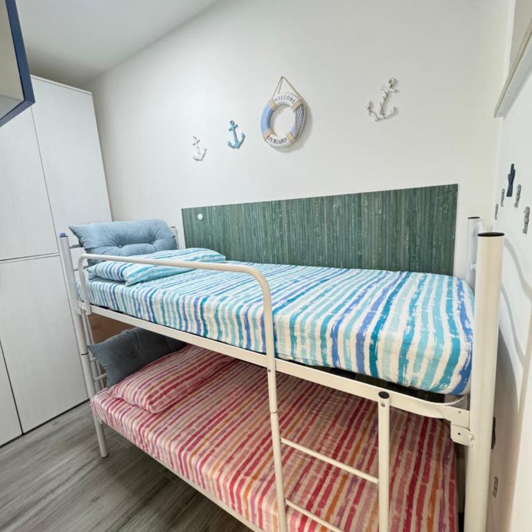 Appartamento Blu Benaco - Two-Bedroom Apartment - 32