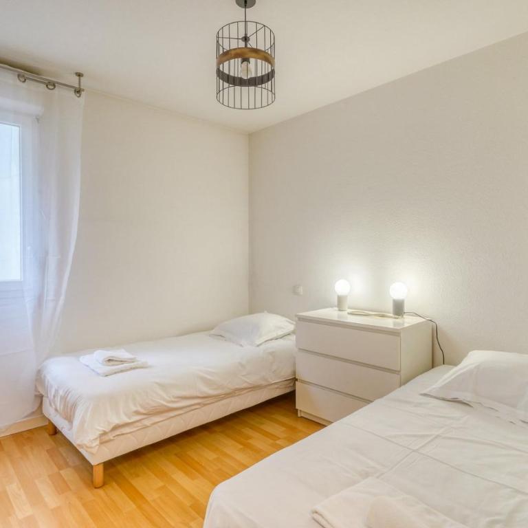 Appartement duplex confortable avec parking et balcon - Apartamento de 2 dormitorios con balcón - 10