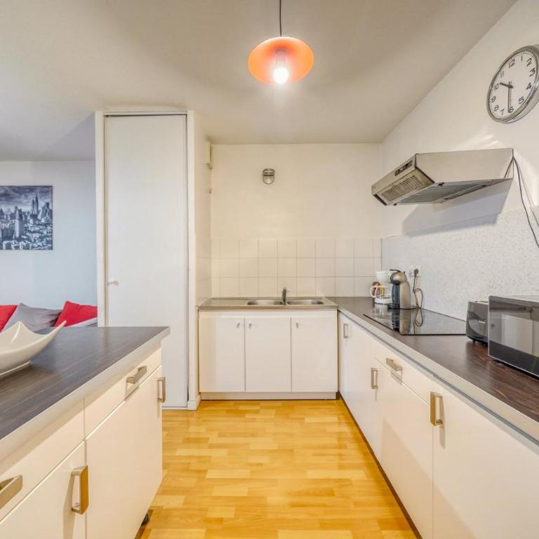 Appartement duplex confortable avec parking et balcon - Apartamento de 2 dormitorios con balcón - 14