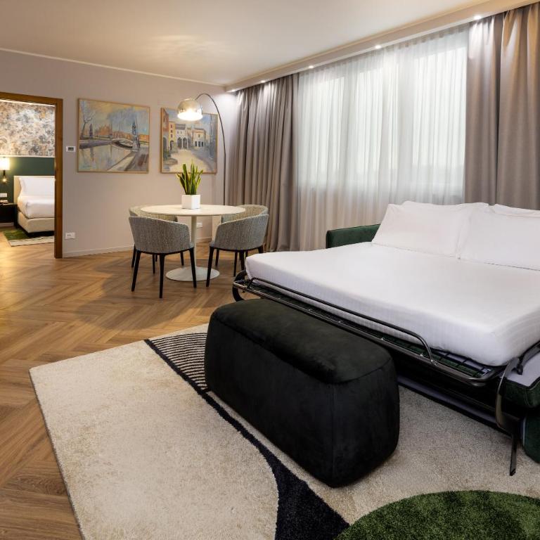 Crowne Plaza Padova by IHG - Suite con 1 Camera da Letto e 1 Divano-Letto - 4