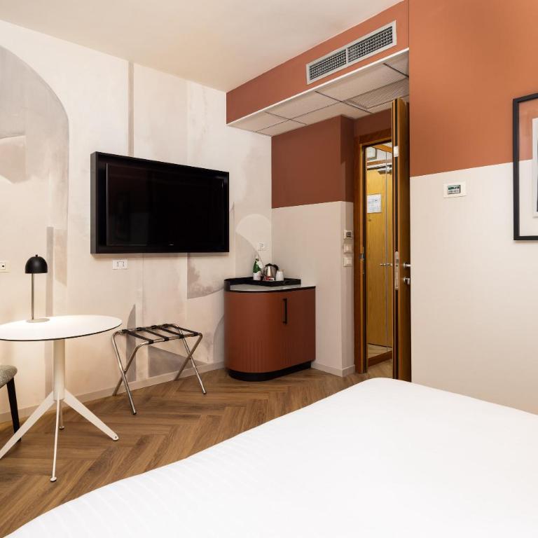 Crowne Plaza Padova by IHG - Camera Queen Standard - 4