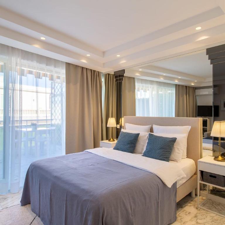 ROYAL PROMENADE Pool Terrace Sea View Air Conditioning - Studio - 22