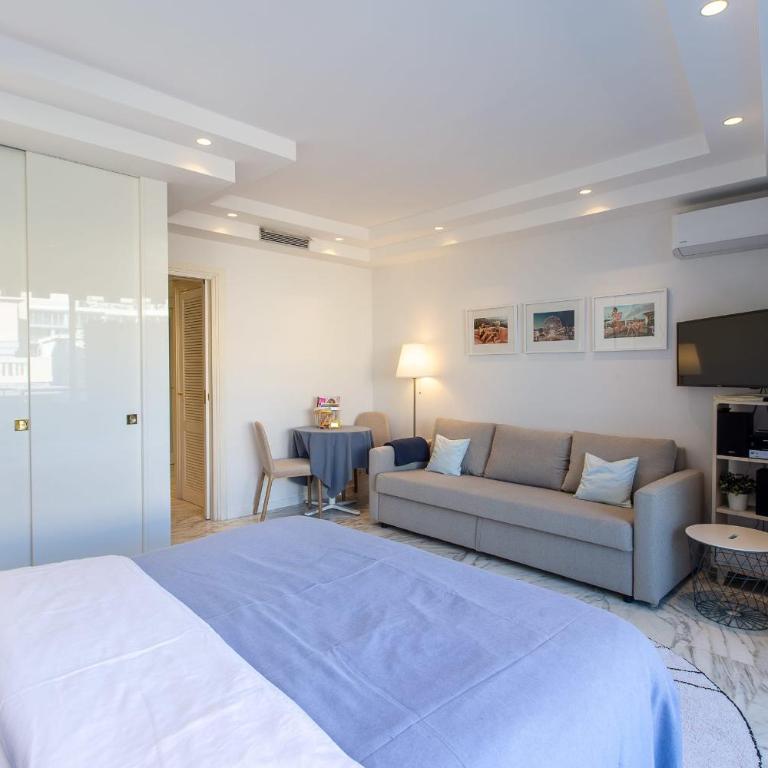 ROYAL PROMENADE Pool Terrace Sea View Air Conditioning - Studio - 29