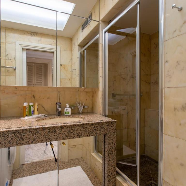 ROYAL PROMENADE Pool Terrace Sea View Air Conditioning - Studio - 46