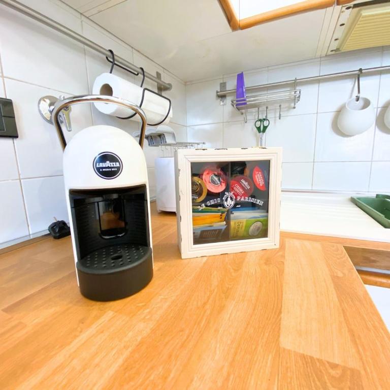 Modern Two-Room Apartment with Free Parking - Appartamento con 1 Camera da Letto - 9